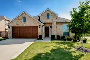 2200 Shannon Dr, McKinney, TX 75072 - Photo 2