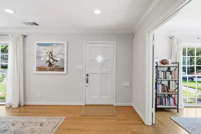 6120 Kenwood Avenue, Dallas, TX 75214 - Photo 8