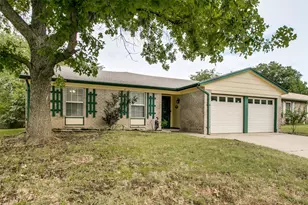 705 Reveille Rd, Fort Worth, TX 76108 - Photo 2