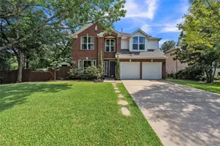 2417 Bonham Tr, Grapevine, TX 76051 - Photo 1