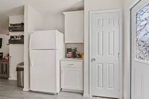 7016 Calshot Rd, Pilot Point, TX 76258 - Photo 8