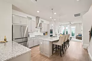 1011 Tea Olive Ln, Dallas, TX 75212 - Photo 1