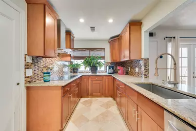 17113 Upper Bay Road, Addison, TX 75001 - Photo 16
