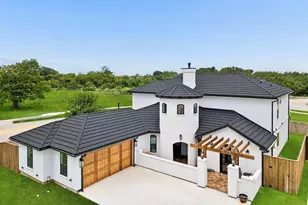 212 Utopia Ct, Keller, TX 76248 - Photo 2