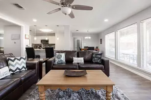701 Kentwood Cir, Bedford, TX 76021 - Photo 20