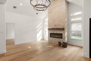 2918 NW 20th St, Fort Worth, TX 76106 - Photo 8