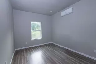319 E Main St, Ranger, TX 76470 - Photo 14