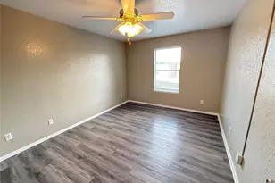 1122 Millview Dr, Arlington, TX 76012 - Photo 10