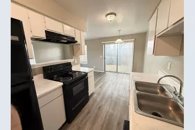 1122 Millview Drive #2702, Arlington, TX 76012 - Photo 4