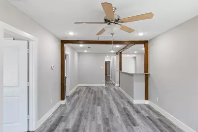 923 Hartsdale Drive, Dallas, TX 75211 - Photo 6