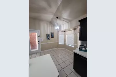 611 Linda Drive, Burleson, TX 76028 - Photo 4