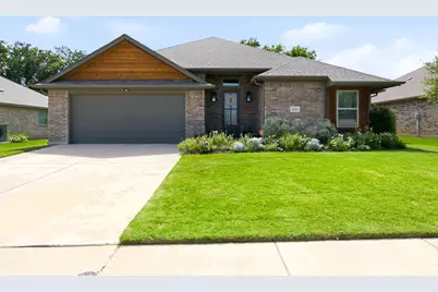400 Brinkley Drive, Saginaw, TX 76179 - Photo 1