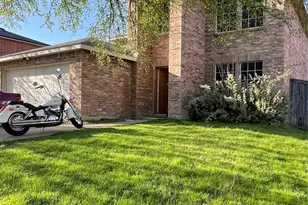 1222 McMillan Dr, Cedar Hill, TX 75104 - Photo 1