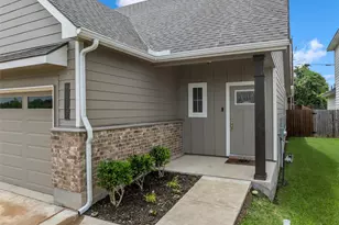 1613 Elise Ave, Waco, TX 76706 - Photo 6