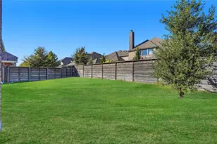 821 Field Crossing, Little Elm, TX 76227 - Photo 30