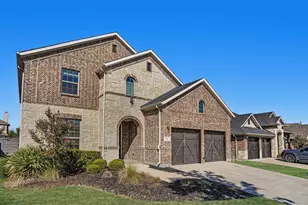 821 Field Crossing, Little Elm, TX 76227 - Photo 2