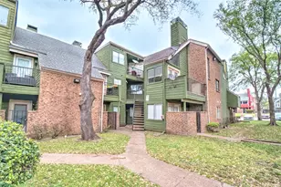 9831 Walnut St, Dallas, TX 75243 - Photo 24