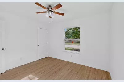 1402 Shelmar Drive, Arlington, TX 76014 - Photo 32