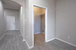 6805 Terbet Ct, Fort Worth, TX 76112 - Photo 12
