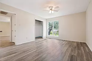 4104 Ridglea Country Club Dr, Fort Worth, TX 76126 - Photo 4