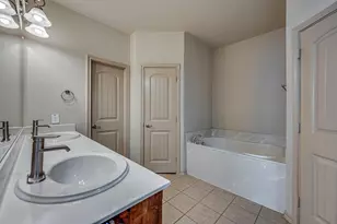 1114 Walter Stephenson Rd, Midlothian, TX 76065 - Photo 14