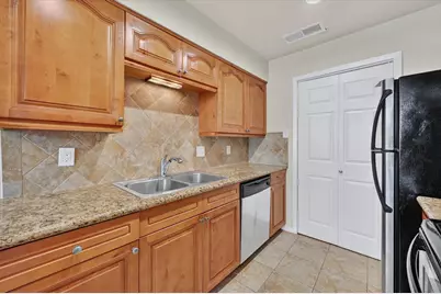 5728 Cedar Creek Drive #5728, Benbrook, TX 76109 - Photo 10