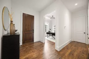 6304 Covington Ln, Dallas, TX 75214 - Photo 2