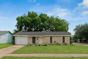 4050 Salem Dr, Garland, TX 75043 - Photo 2