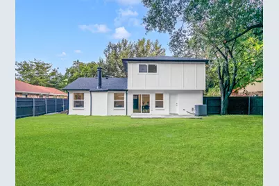 834 Brian Drive, Grand Prairie, TX 75052 - Photo 32