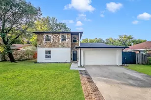834 Brian Dr, Grand Prairie, TX 75052 - Photo 1