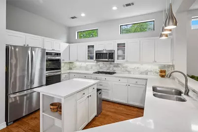 328 Park Valley Drive, Coppell, TX 75019 - Photo 14