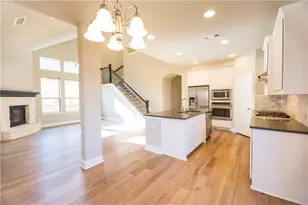 4309 Meadow Hawk Dr, Arlington, TX 76005 - Photo 6