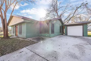436 E El Camino Real, Weatherford, TX 76087 - Photo 18