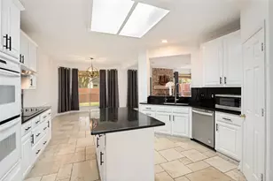 5820 Willow Wood Ln, Dallas, TX 75252 - Photo 10