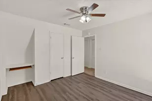1212 Horizon Trail, Arlington, TX 76011 - Photo 30