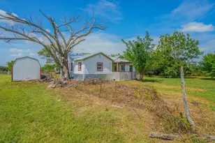 713 Lution Dr, Weatherford, TX 76087 - Photo 14