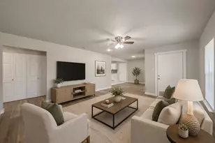 5558 Meadowbrook Dr, Fort Worth, TX 76112 - Photo 2