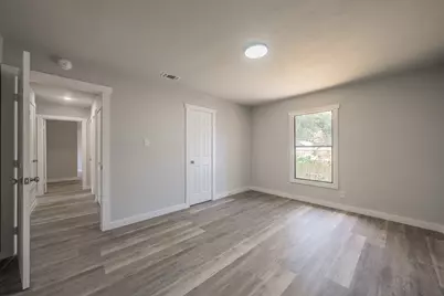 5558 Meadowbrook Drive, Fort Worth, TX 76112 - Photo 22
