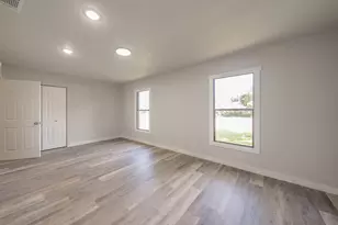 5558 Meadowbrook Dr, Fort Worth, TX 76112 - Photo 28