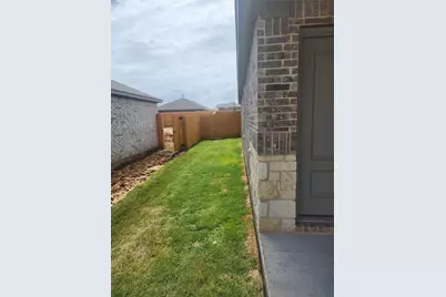 15013 Bushwacker Way, Fort Worth, TX 76052 - Photo 14
