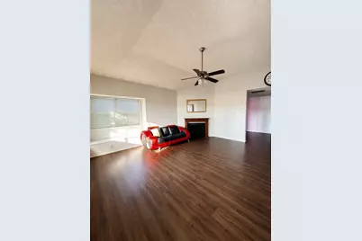 1928 La Prada Parkway, Mesquite, TX 75150 - Photo 2