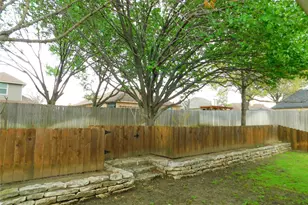 502 Hillcrest Ln, Krum, TX 76249 - Photo 30