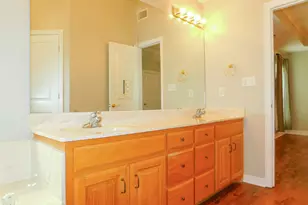 502 Hillcrest Ln, Krum, TX 76249 - Photo 18