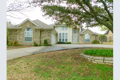 502 Hillcrest Lane, Krum, TX 76249 - Photo 1