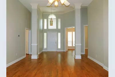 502 Hillcrest Lane, Krum, TX 76249 - Photo 6