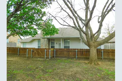 502 Hillcrest Lane, Krum, TX 76249 - Photo 32