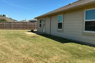1224 Elkford Ln, Fort Worth, TX 76247 - Photo 4