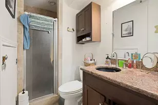 34 E Mountain Ln, Grand Prairie, TX 75052 - Photo 8