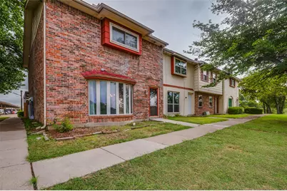34 E Mountain Lane, Grand Prairie, TX 75052 - Photo 1