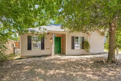 1008 E Prairie Street, Denton, TX 76205 - Photo 1
